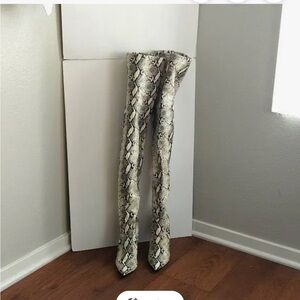 Steve Madden Black and White Snakeskin Boots